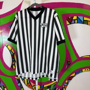 Cliff Keen Athletic Black and White Striped Jersey. Size XL. MOA. Excellent cond